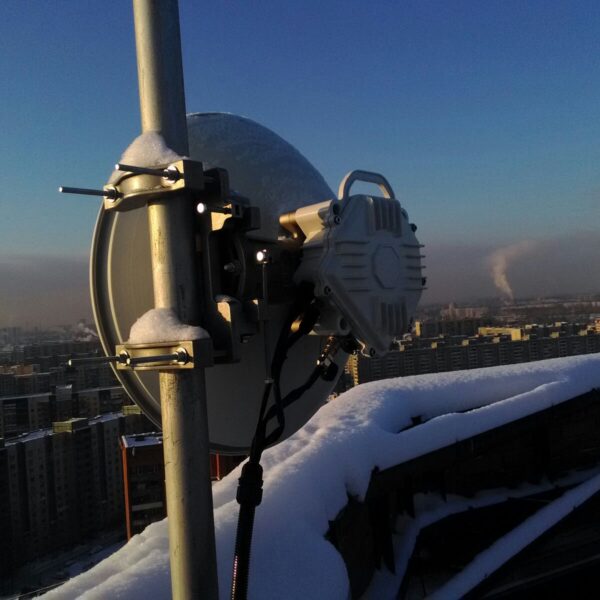 10Gbps MMW Link Installed on 10 km Distance by ISP Provider