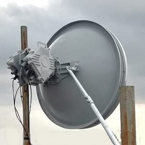 Q-band (40.5-43.5 GHz) wireless link PPC-10G-Q-3ft/2+0 (2x5 Gbps)with 3ft antenna 
