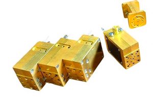 Broadband Active Frequency Multiplier up to 165 GHz